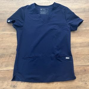 FIGS Casma Scrub Top